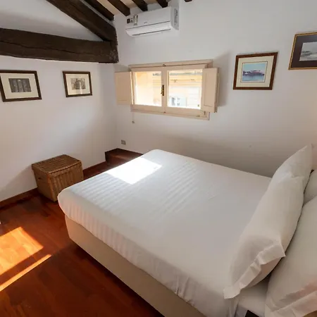 Lejlighed Pantheon Rondanini Luxury Penthouse Rom