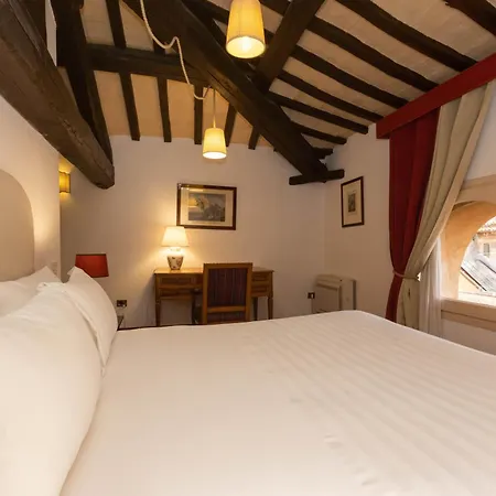 Pantheon Rondanini Luxury Penthouse Rom