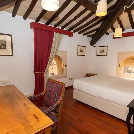 Lejlighed Pantheon Rondanini Luxury Penthouse *