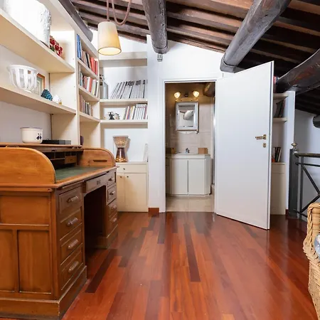 Pantheon Rondanini Luxury Penthouse