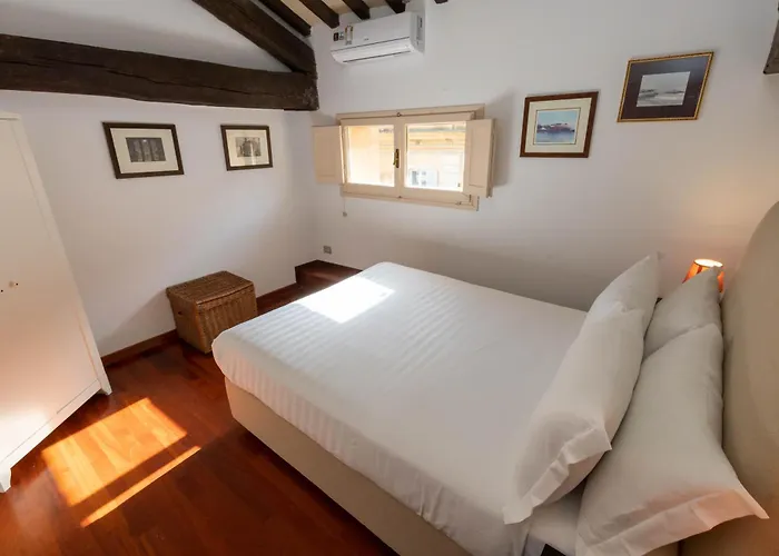 Daire Pantheon Rondanini Luxury Penthouse Roma