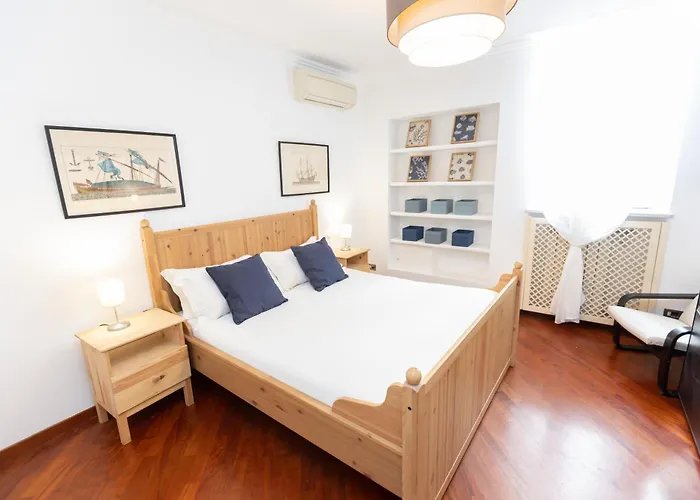 Daire Pantheon Rondanini Luxury Penthouse *