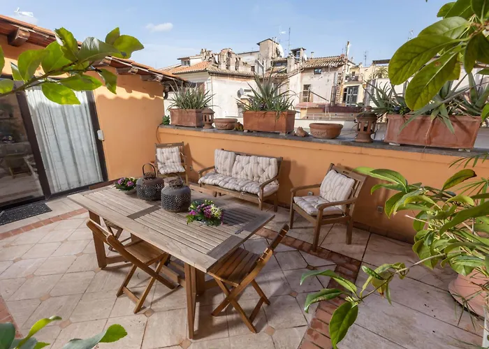 Daire Pantheon Rondanini Luxury Penthouse *